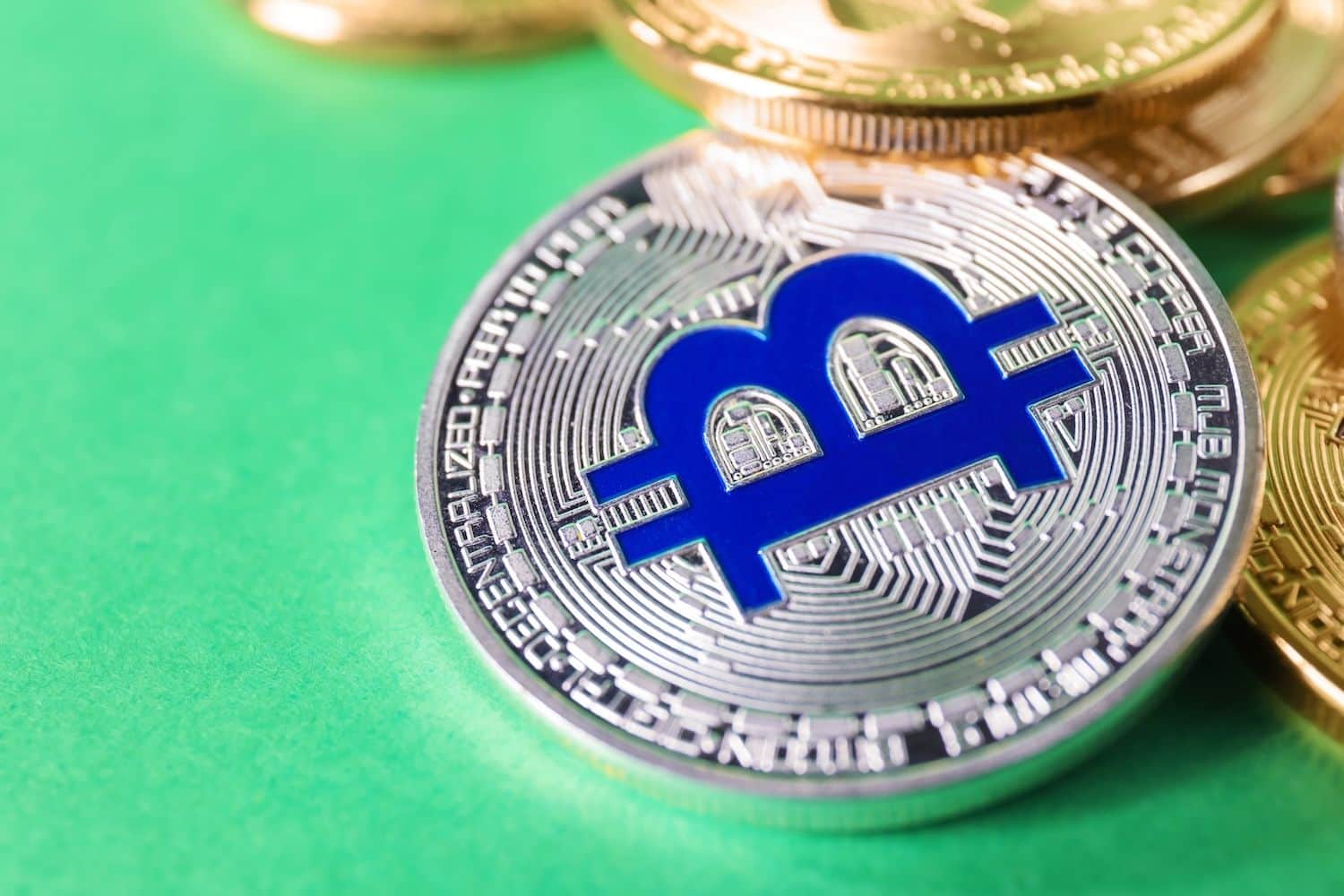 Fresh dollar liquidity from Japan’s yen strategy could lift Bitcoin and Ethereum, according to Arthur Hayes. (Image: Shutterstock)