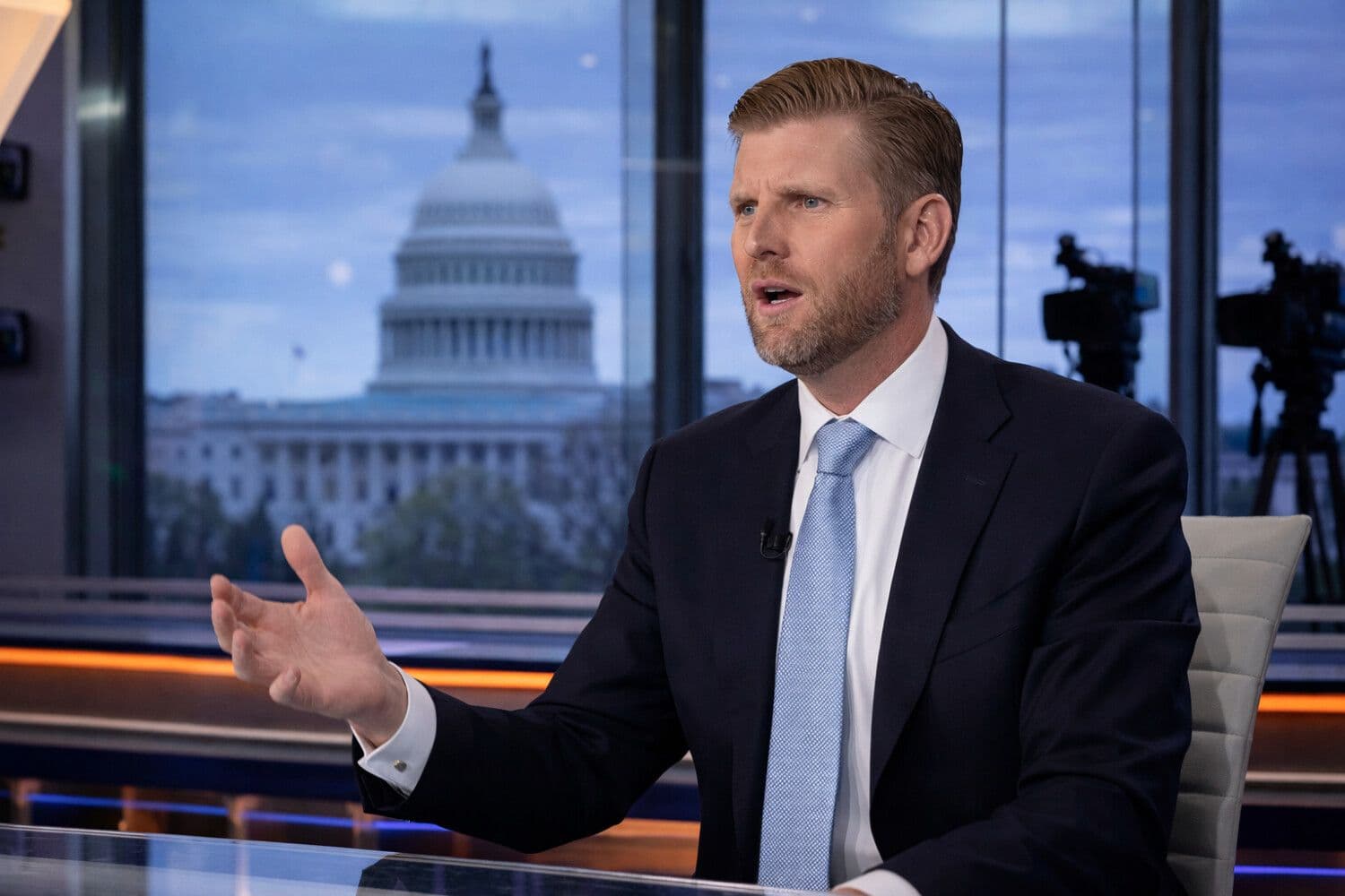 Eric Trump Prediksi Bitcoin $1 Juta Saat Harga Diperdagangkan Dekat $67.000
