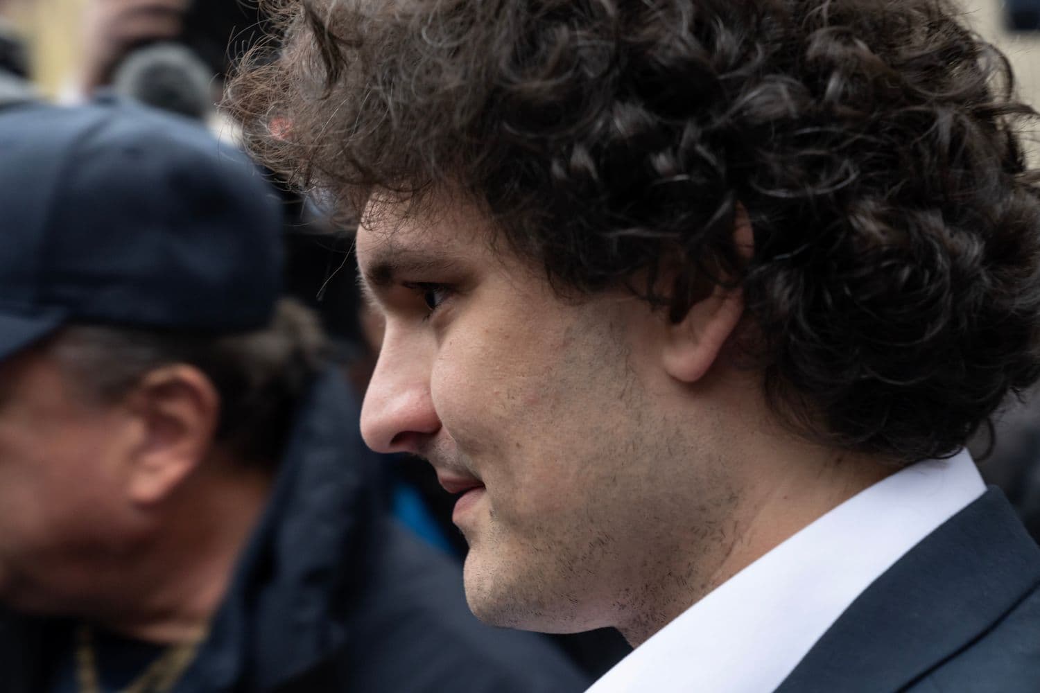 desktop-why-is-sam-bankman-fried-filing-for-a-new-trial-while-still-appealing-his-conviction