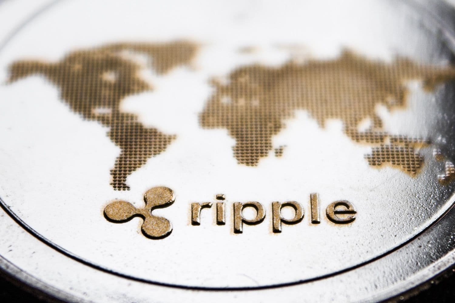 分析师称，如果过去市场周期重演，XRP可能上涨2,700%至45美元

