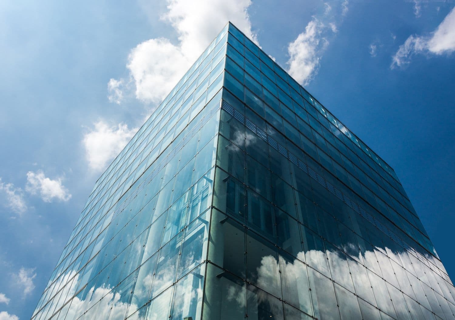 Биткойн стремится к $150,000 на фоне достижения крипторынком отметки в $4 трлн
