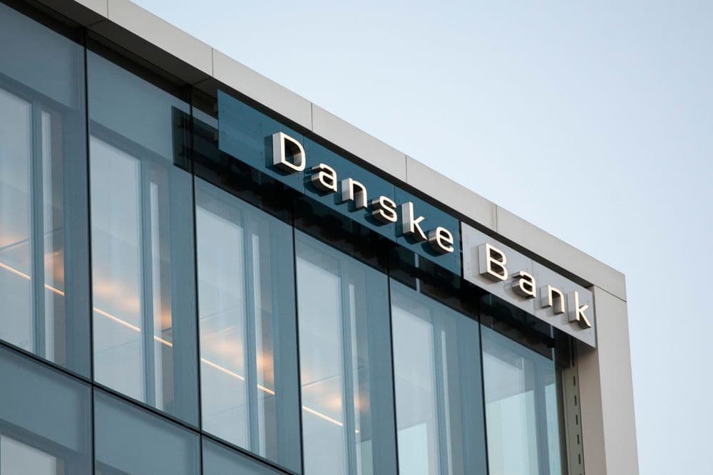desktop-denmarks-largest-bank-ends-eight-year-crypto-ban-with-bitcoin-and-ethereum-etps