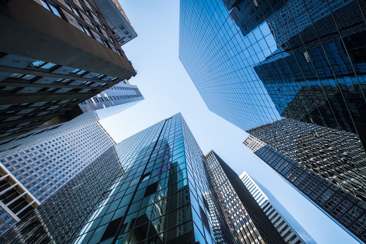 desktop-weekly-global-market-pulse-credit-downgrade-meets-trade-truce