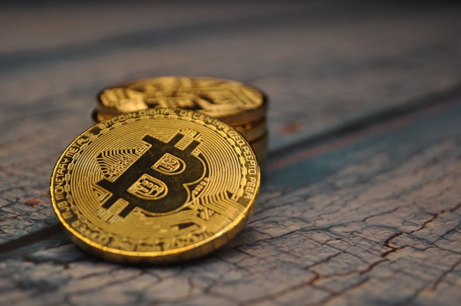 Bitcoin Slid To $75,500 After Its Best Week In Years, With Wintermute Short