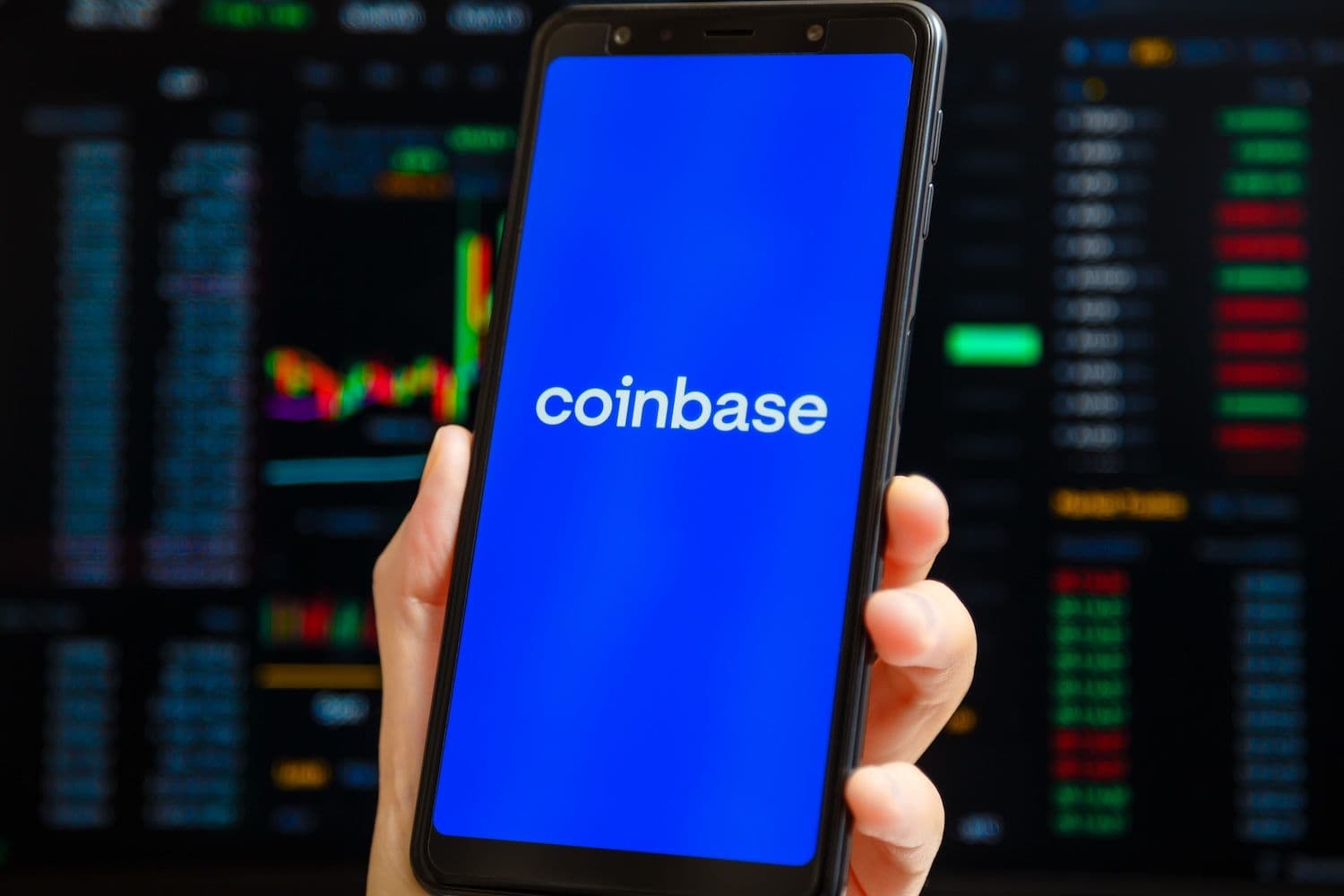 Coinbase и Binance объединяются в новой антикриминальной сети,  которая замораживает активы за считанные минуты
