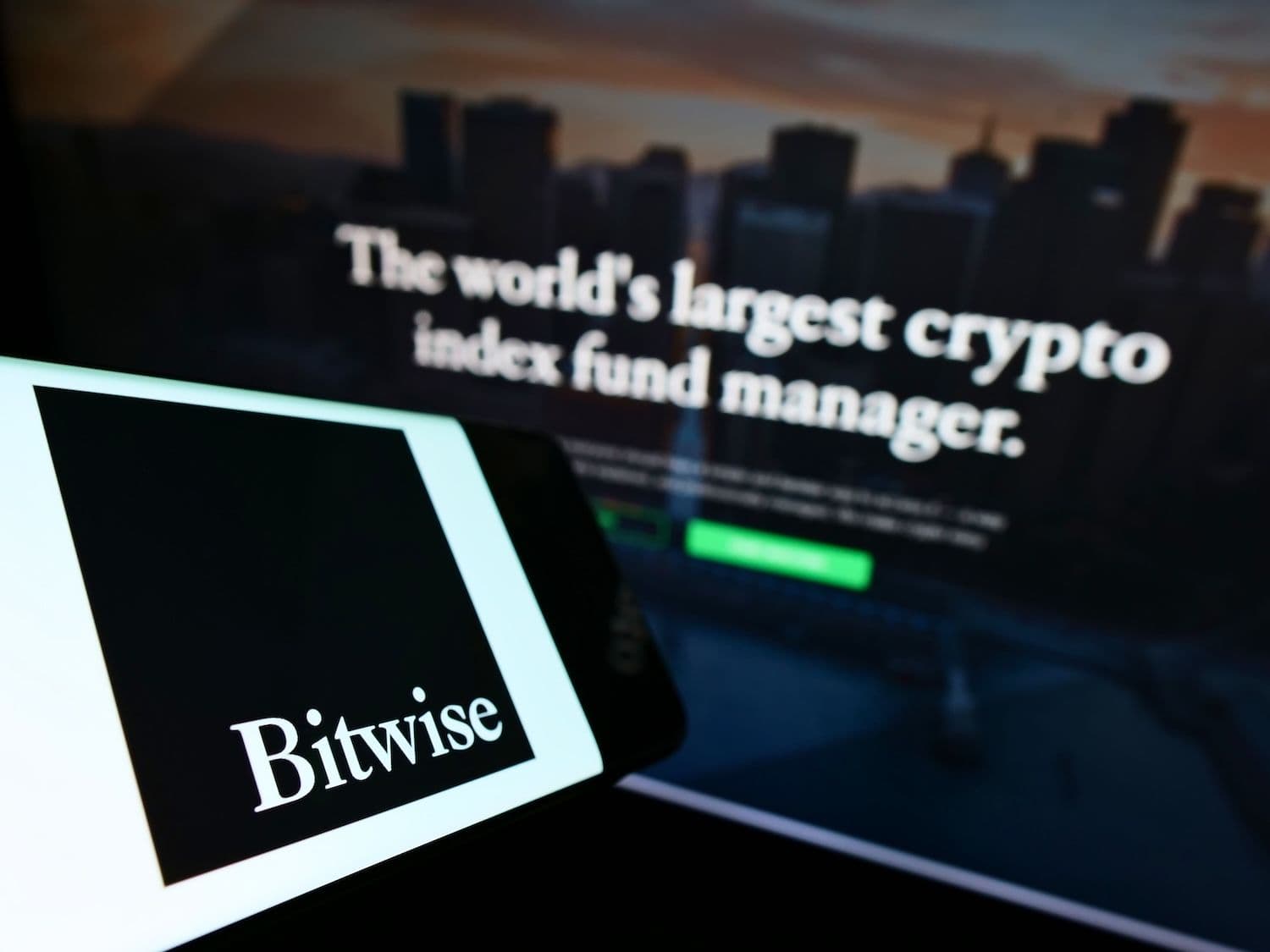ビットワイズ、XRP競争により暗号基金競争が激化する中、 チェーンリンクETFの申請を提出
