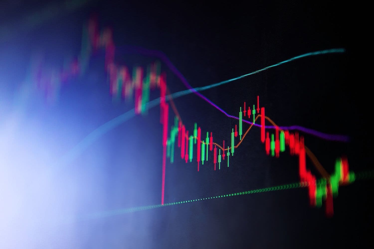 desktop-aave-atrae-nuevamente-el-interés-de-los-traders-mientras-suben-los-volúmenes-de-préstamos-defi