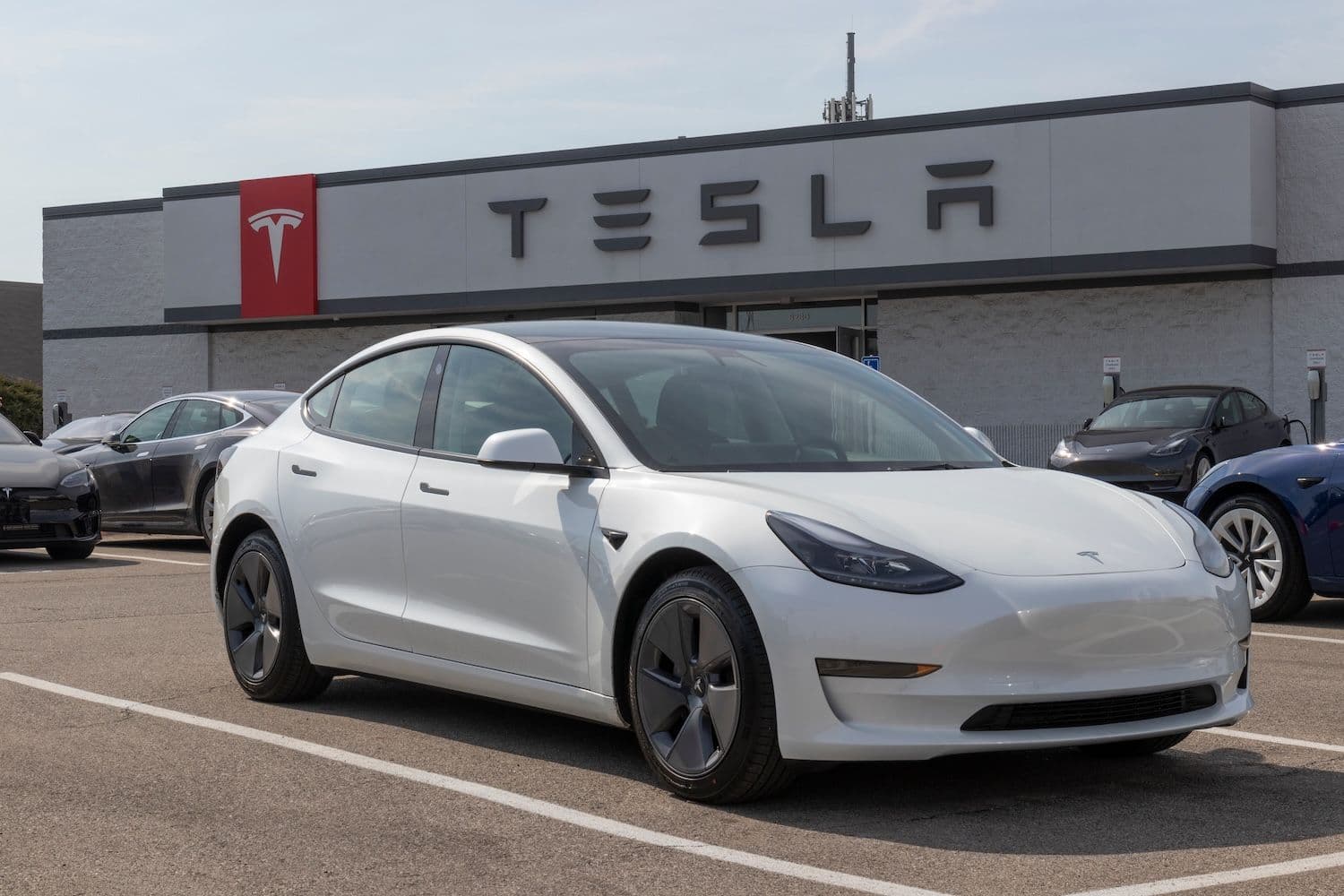 Musk stages Semi and Roadster events while Tesla stock sits 18% lower in 2026 and robotaxi doubts persist. (Image: Shutterstock)