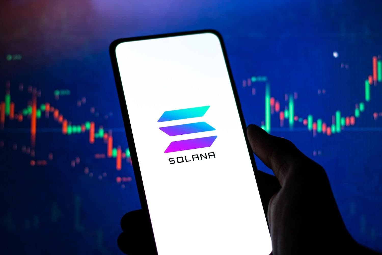 desktop-solana-зростає-на-474-на-фоні-зниження-обсягів-торгів-ймовірність-схвалення-etf-сягає-90