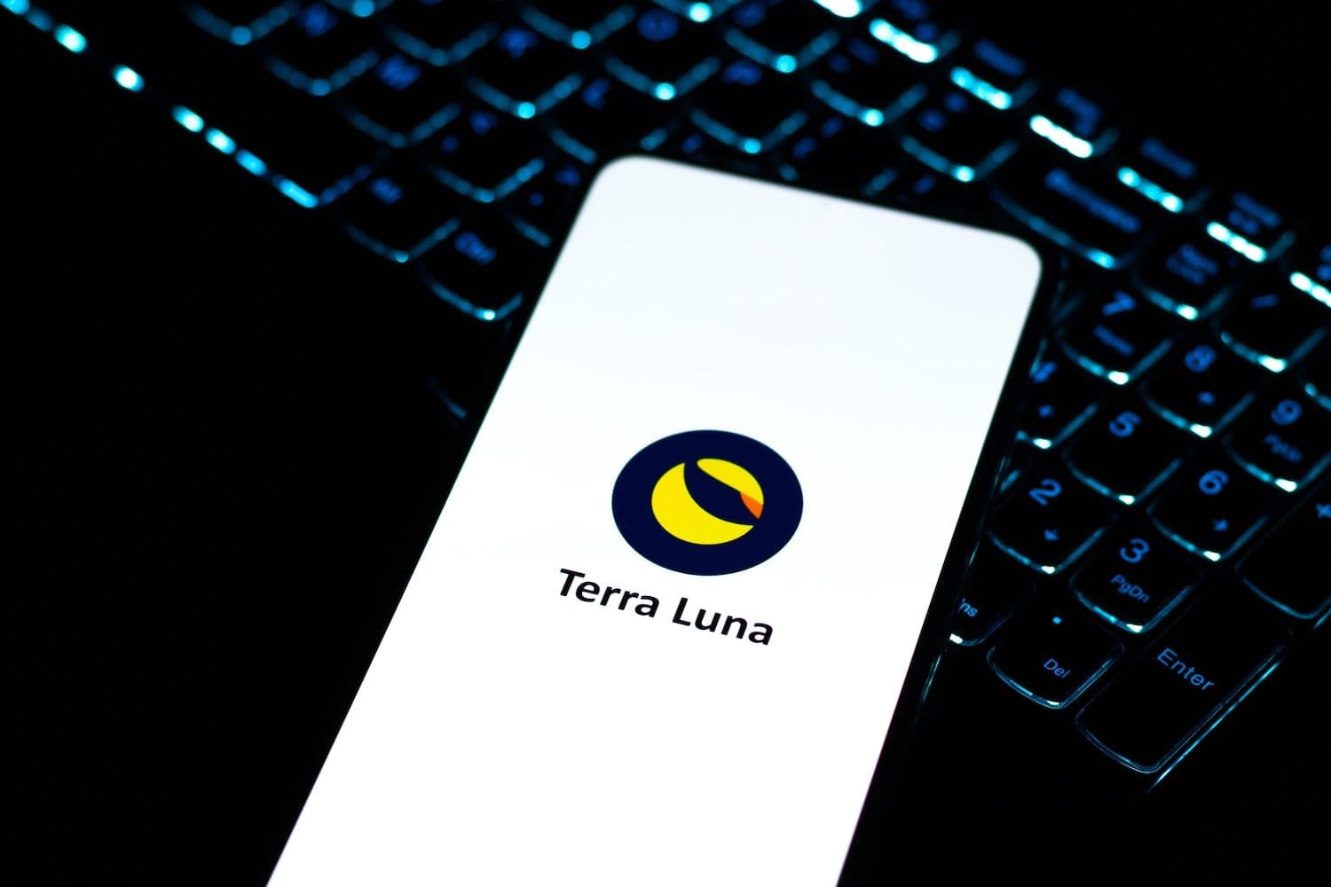 Terra Luna Classic, Dubai Konferansında Virale Dönen Tişört Anının Ardından Değerini İkiye Katladı
