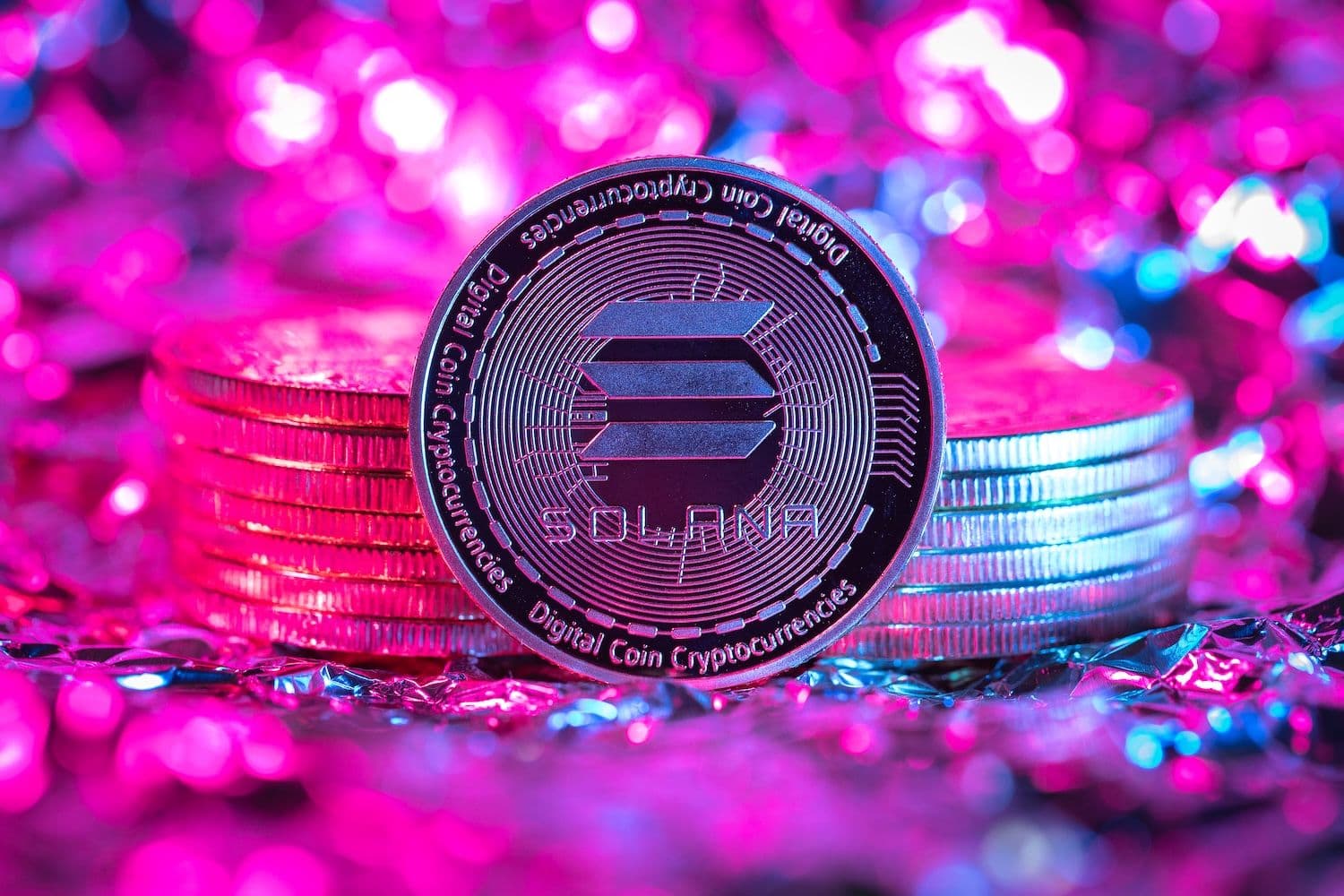 desktop-solana-breaks-dollar90-as-traders-eye-dollar100-test