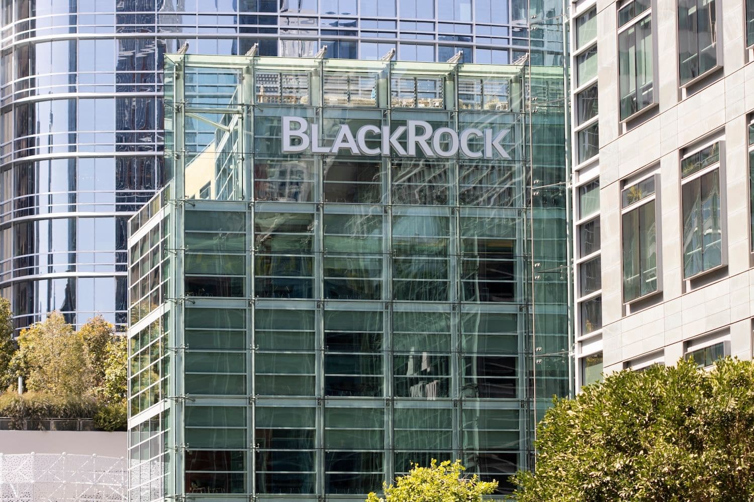 BlackRock’s BITA ETF adds a Bitcoin income strategy for investors seeking monthly premiums (Image: Shutterstock)