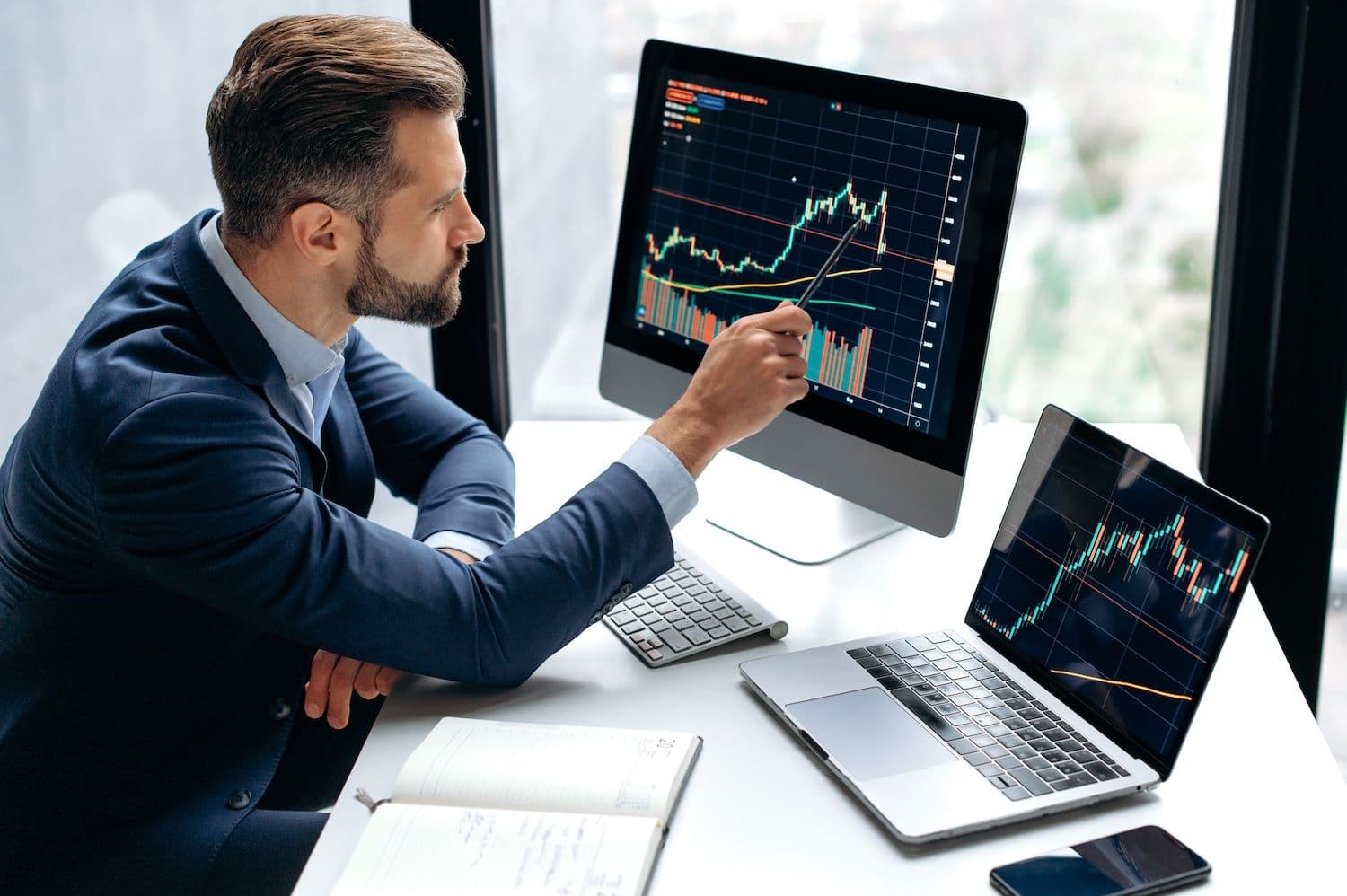 desktop-bitcoin-mất-tầm-nhìn-phi-tập-trung-khi-các-tổ-chức-kiểm-soát-309-nguồn-cung-giữa-kế-hoạch-800-triệu-usd-của-doanh-nghiệp