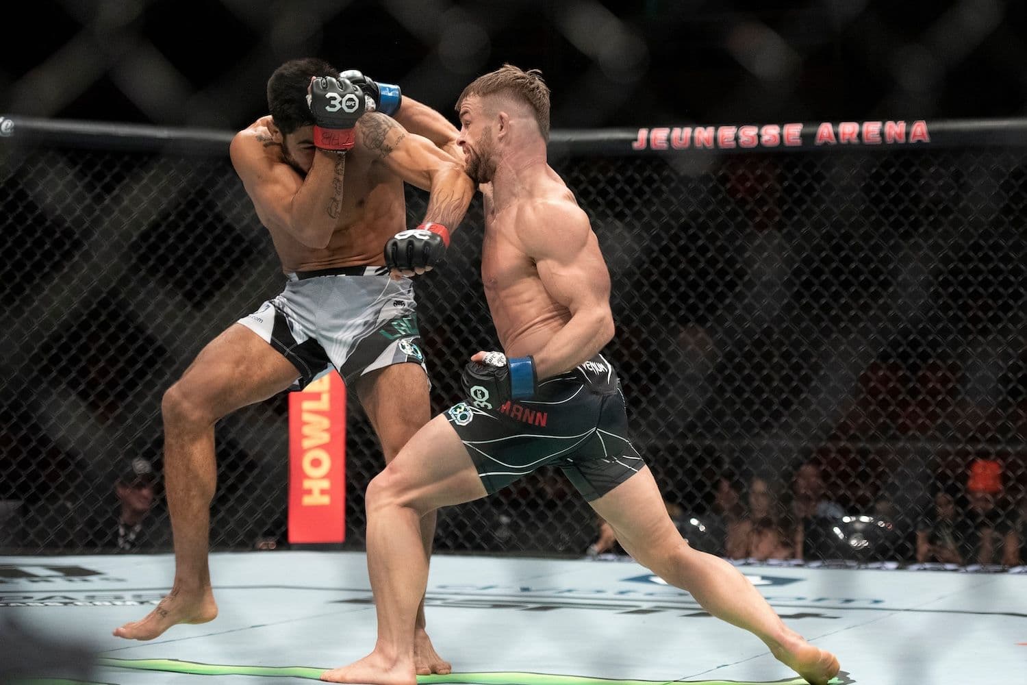 A near-even flyweight market on the UFC Abu Dhabi card left Erceg and Temirov separated by roughly one cent. (Image: Shutterstock)