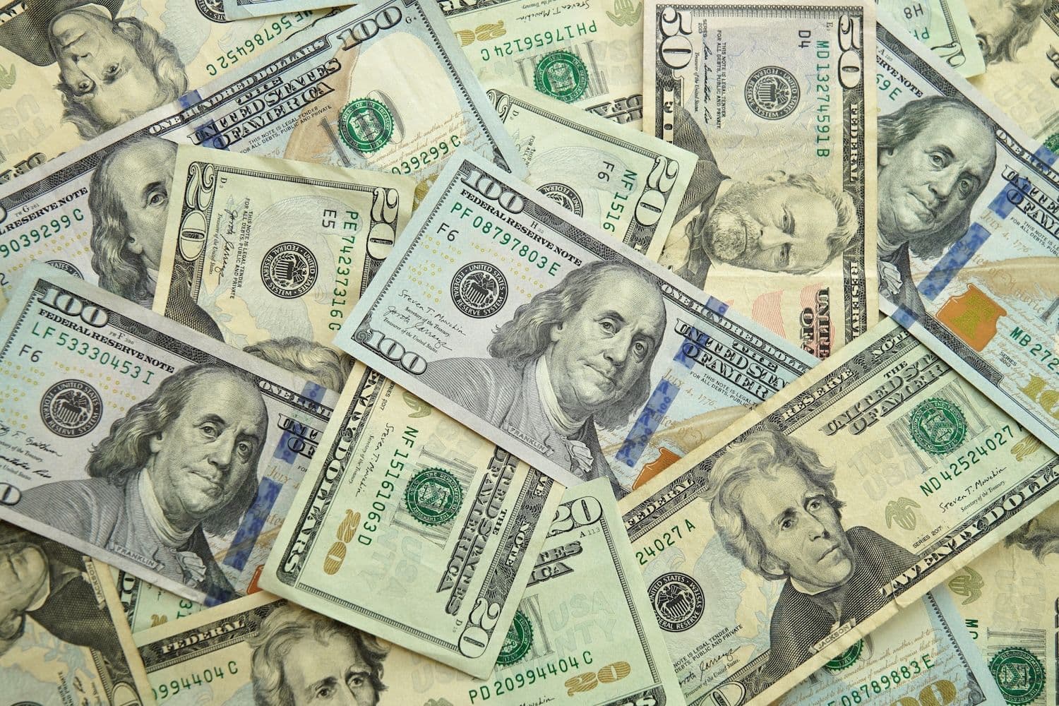 Las 8 principales stablecoins alcanzan los  $245 mil millones, representando un 4.29% del  suministro de dólares estadounidenses
