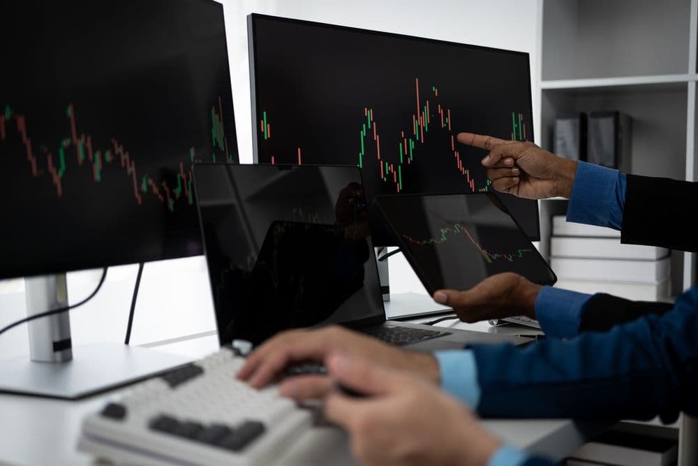 비트코인 주도의 알트코인 급등 속에서 버추얼 프로토콜 가격 40% 급등
