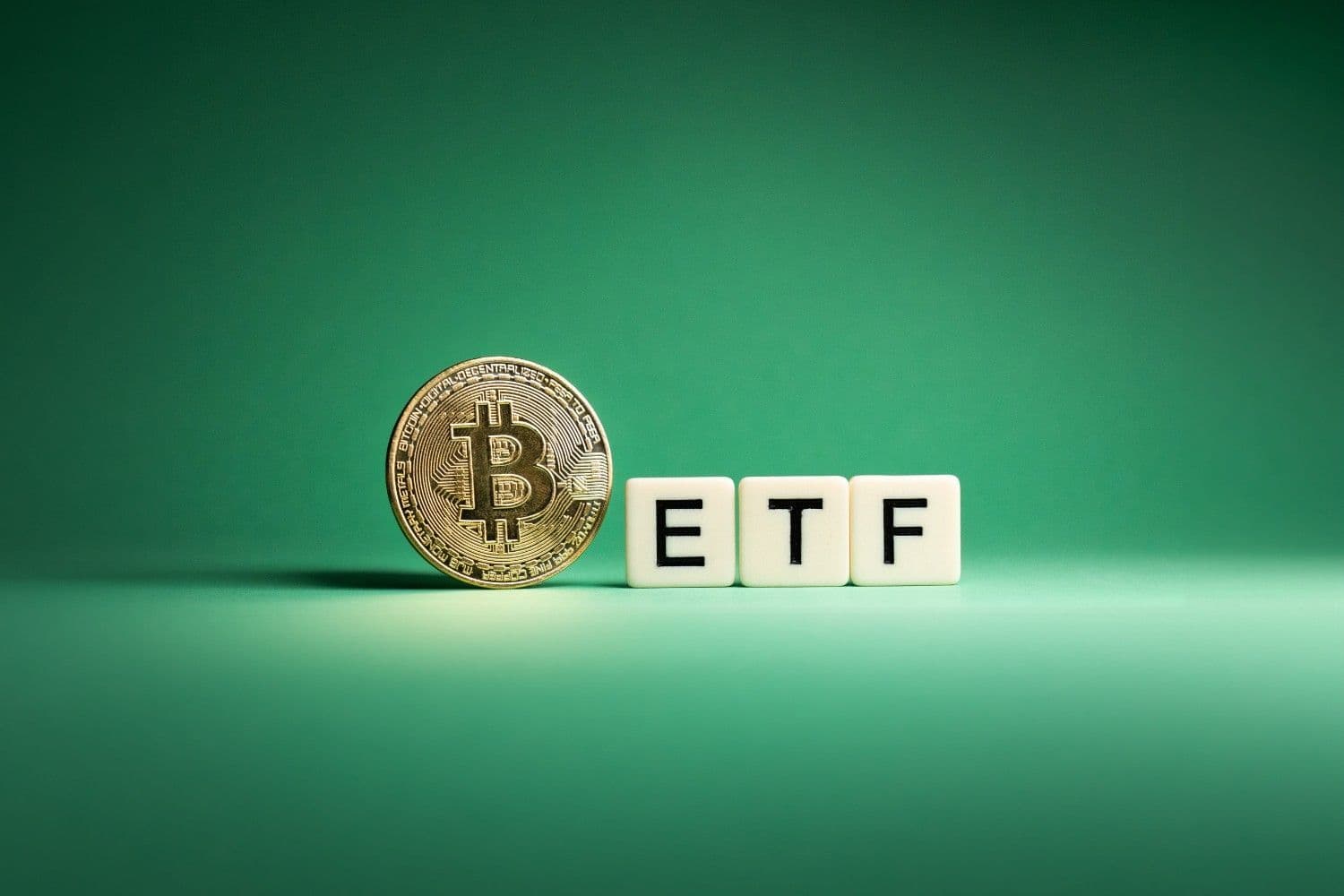 Bitcoin ETF Funds Avoid August Selling as BlackRock Adds $111M and Franklin Templeton Re-Enters
