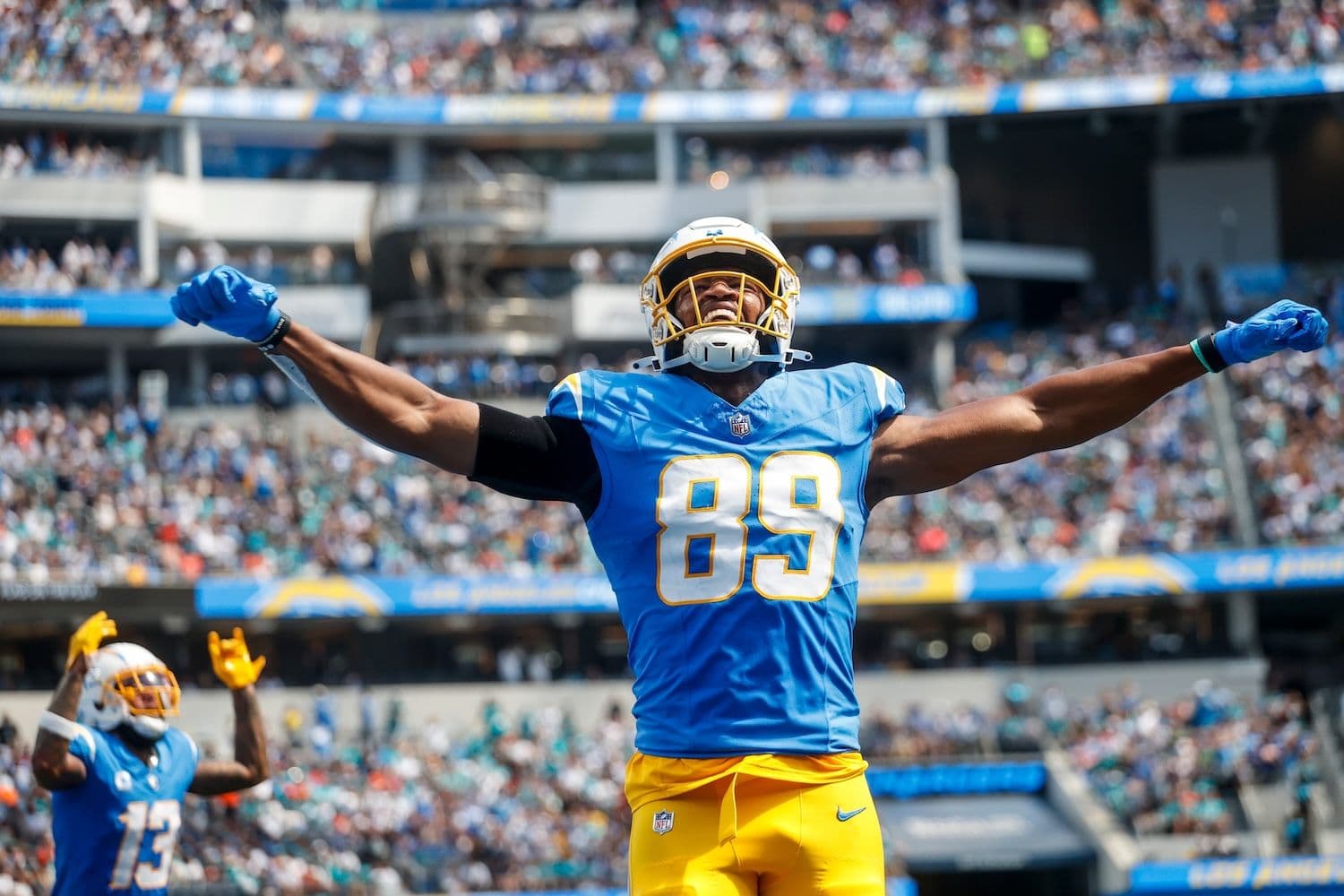 A new league-wide poll crowned Detroit's roster even as betting platforms kept the Lions off the Super Bowl favorites' list. (Image: Shutterstock)