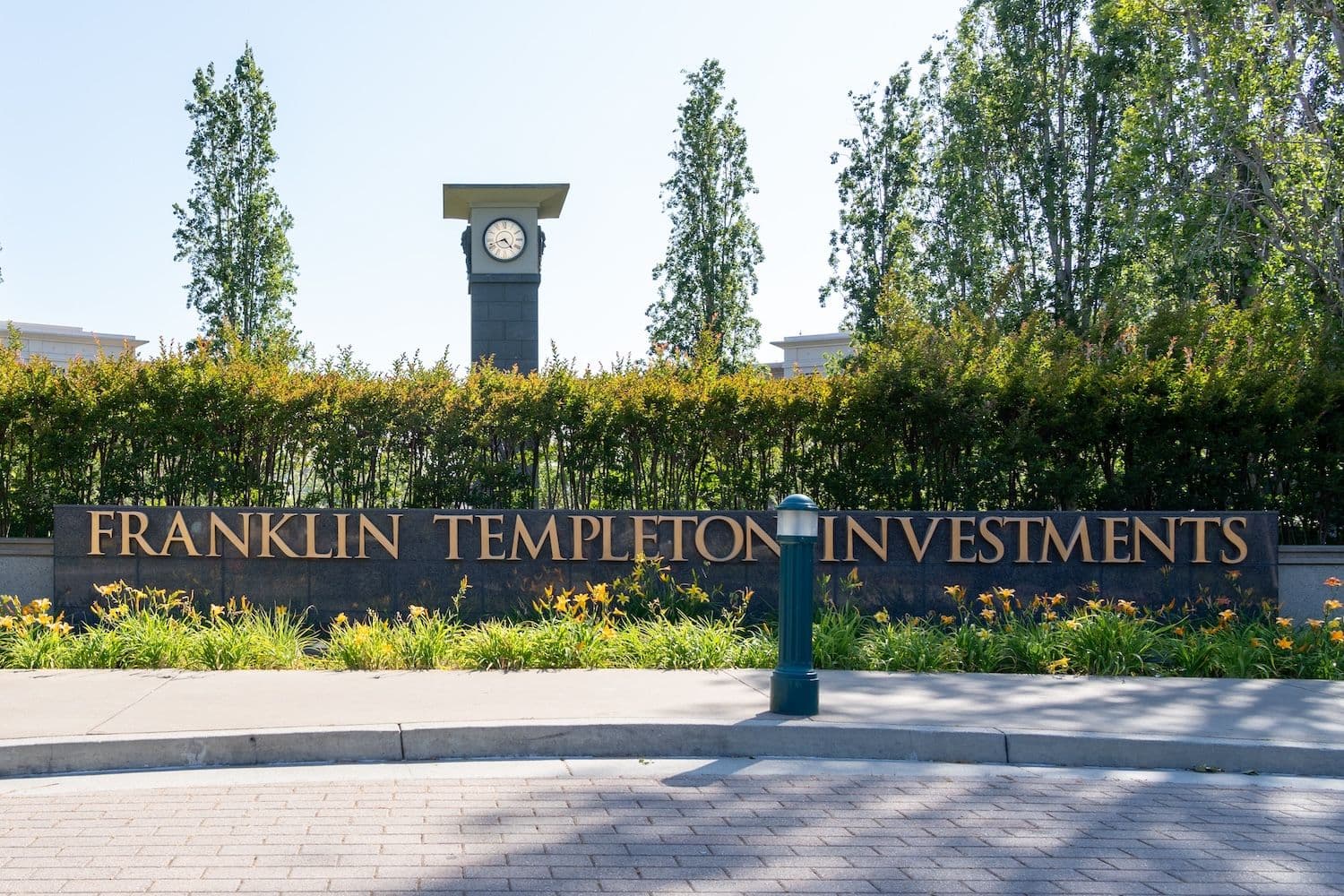 Franklin Templeton's latest SEC paperwork covers ETFs that funnel equity dividends into Bitcoin ahead of a Sept. 1 debut. (Image: Shutterstock)