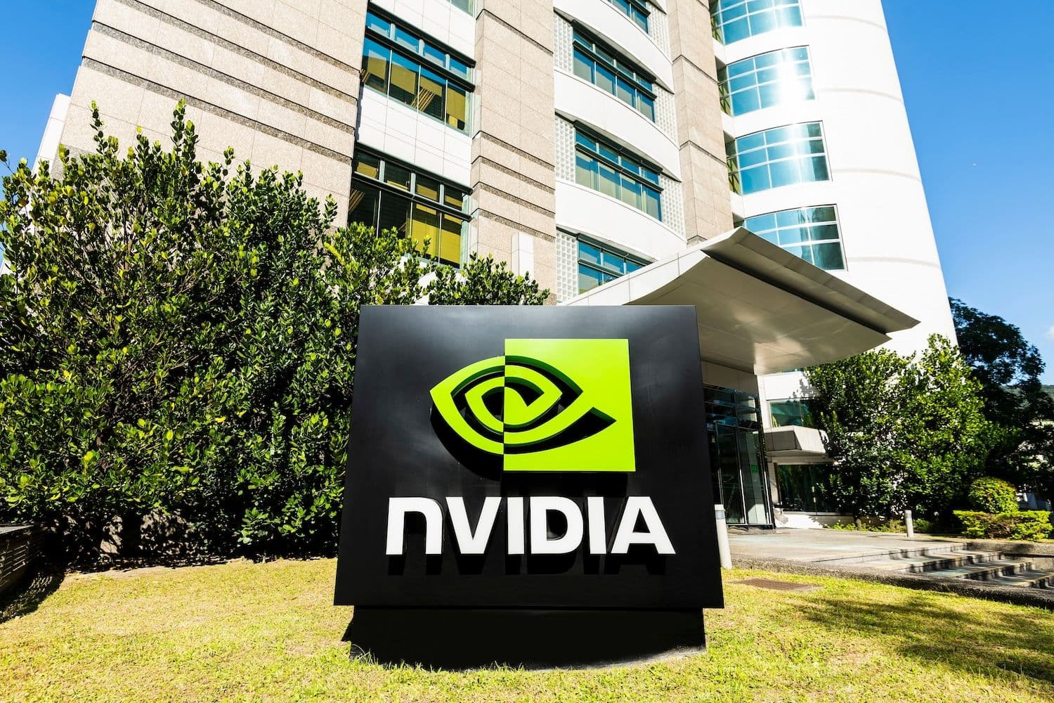 Vera specifications and benchmark data place Nvidia against AMD and Intel in the market for AI server processors. (Image: Shutterstock)