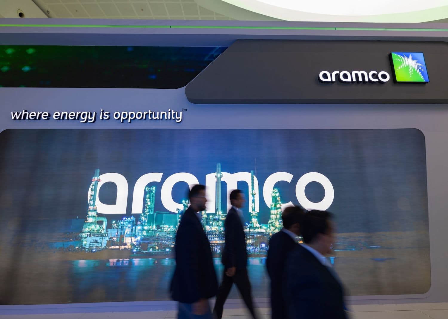 Saudi Aramco's Dhahran headquarters caught fire after a Houthi strike as Brent held near $106 and Bitcoin traders eyed U.S. inflation data (Image: Shutterstock)