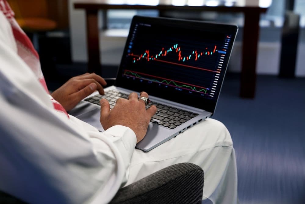 Protezione del Portafoglio DeFi: 10 suggerimenti per gestire il rischio nei tuoi investimenti DeFi
