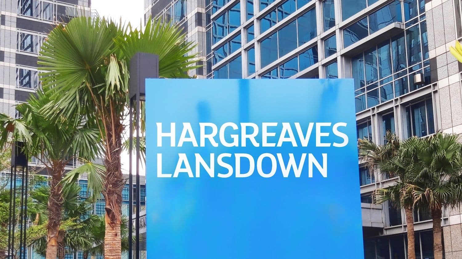 تعتبر المنصة التداولية الأولى في بريطانيا  أن البيتكوين محفوف بالمخاطر رغم الحد الضريبي الجديد الاجمالي  البالغ ٢٠،٠٠٠£ 
