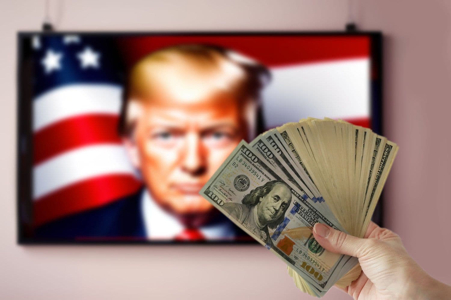 Critics Slam Trump as His Token Soars 60% After Private Dinner Offer to Top Investors
