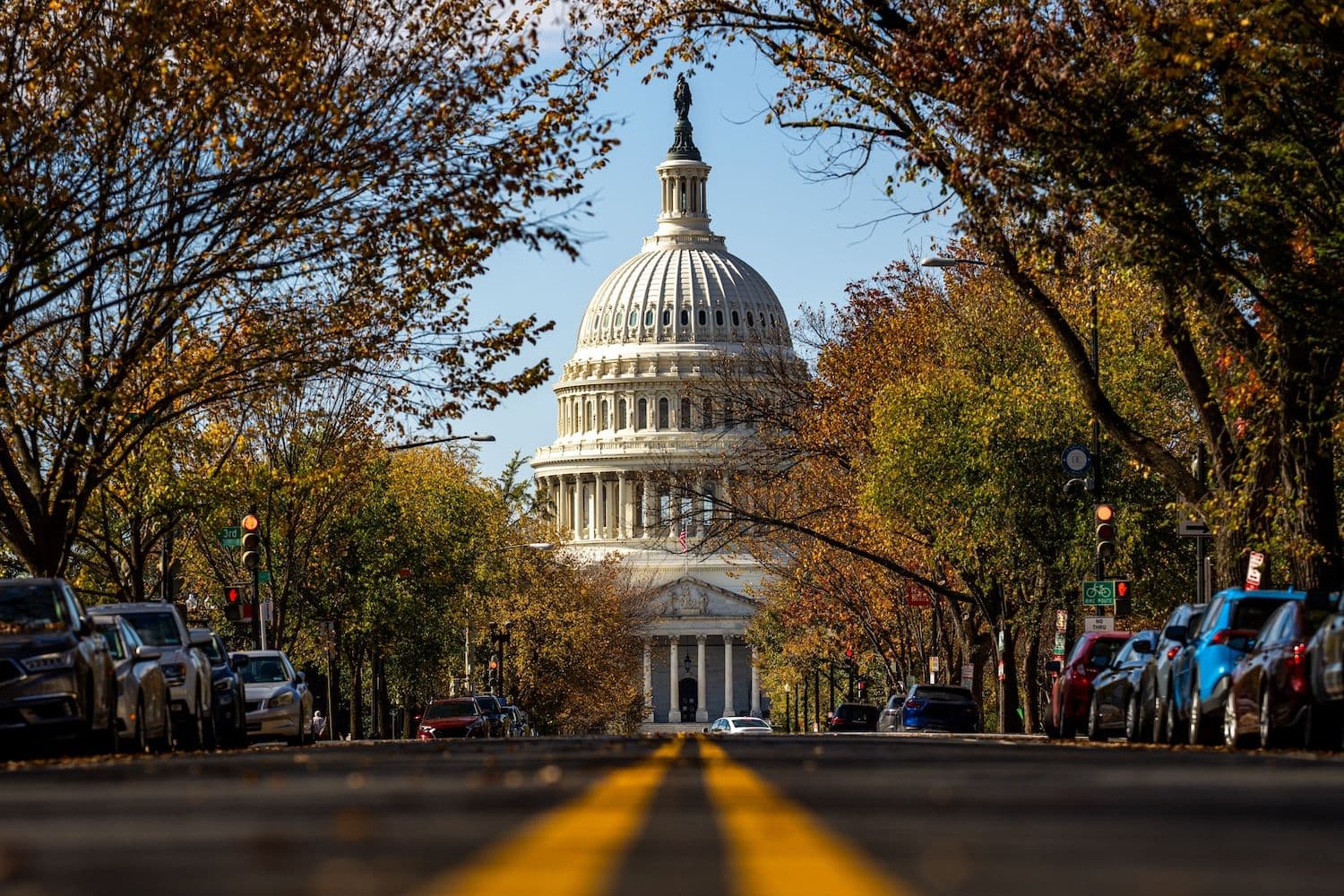 Hoskinson ชี้กฎหมาย CLARITY เป็นภัยคุกคามต่อคริปโตทั้งหมด
