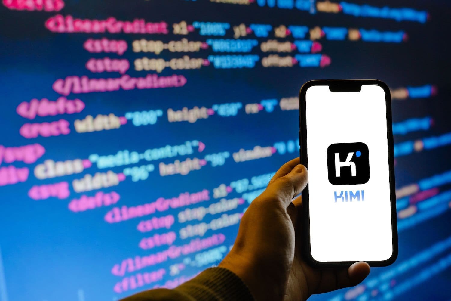 Kimi K3 überlastet Moonshot-AI-GPUs nur 48 Stunden nach dem Start
