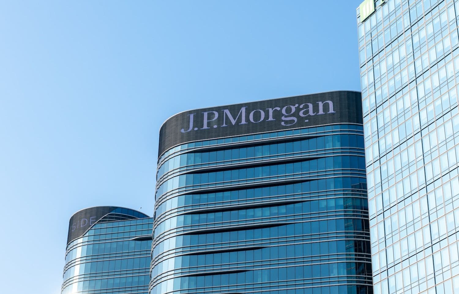 Crypto-ETF’s hervinden momentum na $50 mrd aan instroom, aldus JPMorgan
