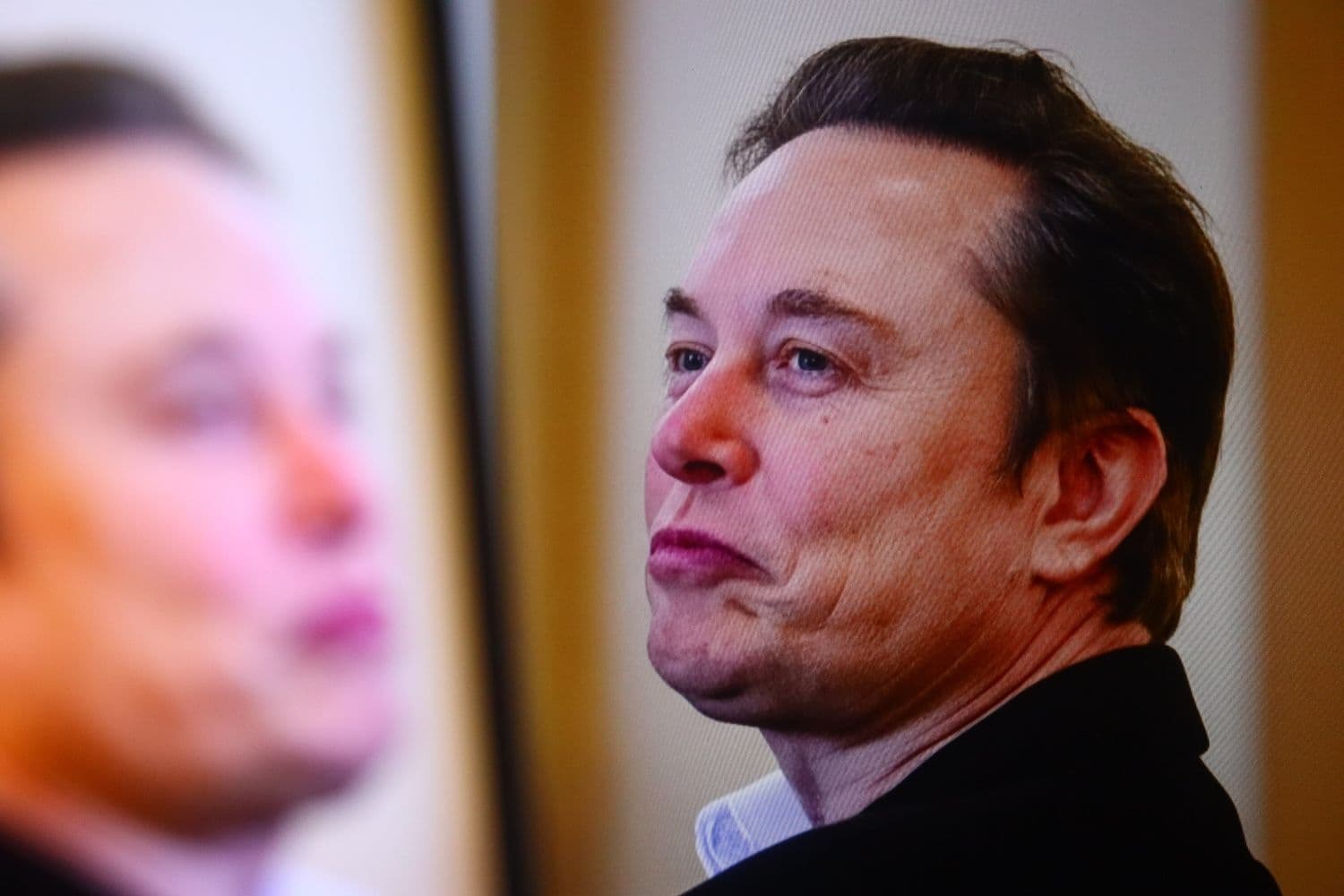 SpaceX stock reversal pulls Elon Musk below $1 trillion after Nasdaq debut (Image: Shutterstock)