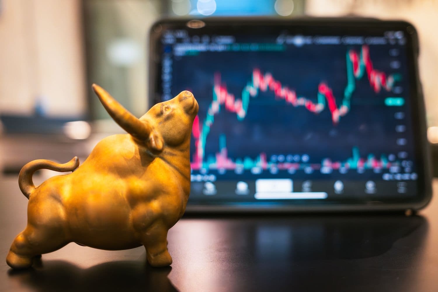 Two AI giants are lining up stock filings that could rival SpaceX's trillion-dollar Wall Street debut. (Image: Shutterstock)
