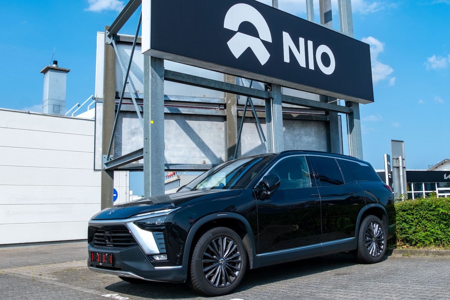 Delivery momentum lifted Nio stock 9% last week as Morningstar set a Hong Kong share value far above the current close. (Image: Shutterstock)