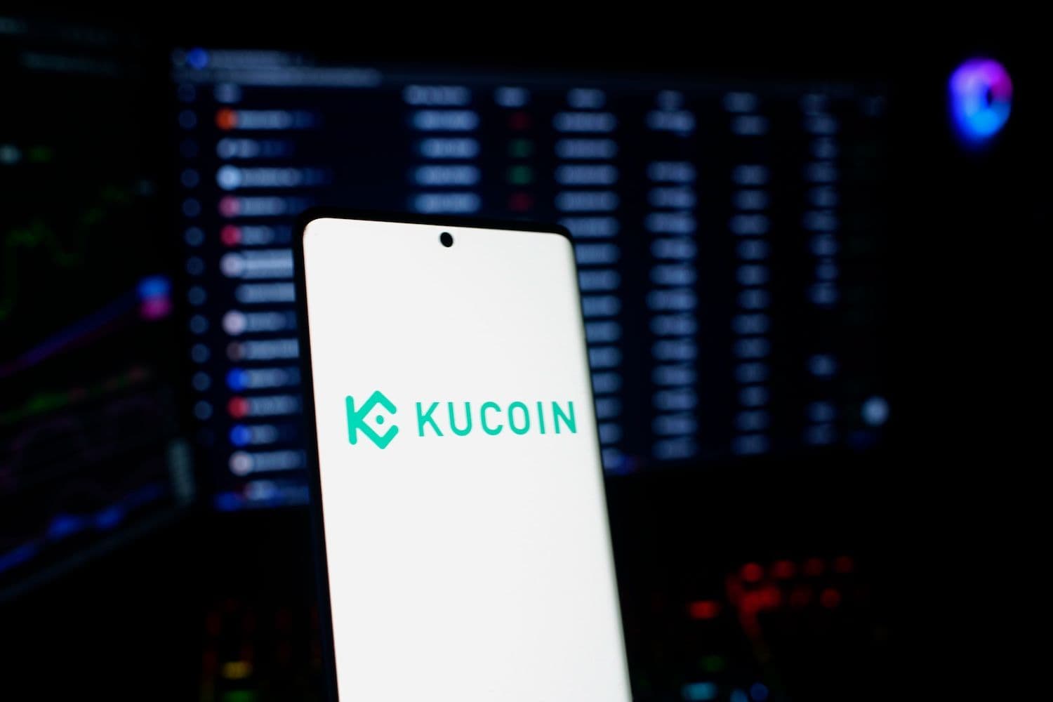desktop-kuviai-zdobywa-slot-kucoin-broker-pro-wraz-z-rozwojem-podejścia-agentic-finance