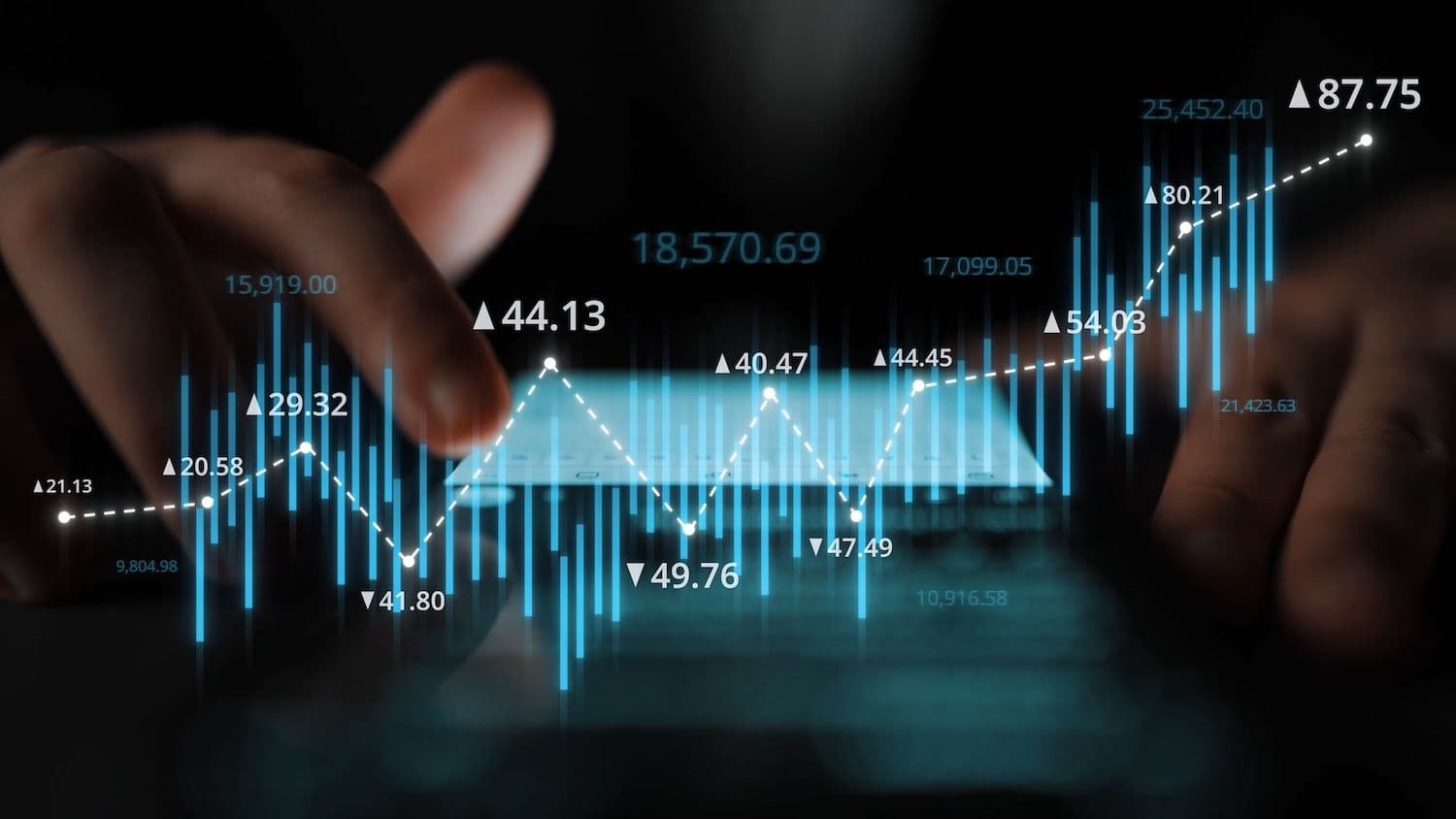 A 15% PI decline tests key triangle support above $0.085 (Image: Shutterstock)