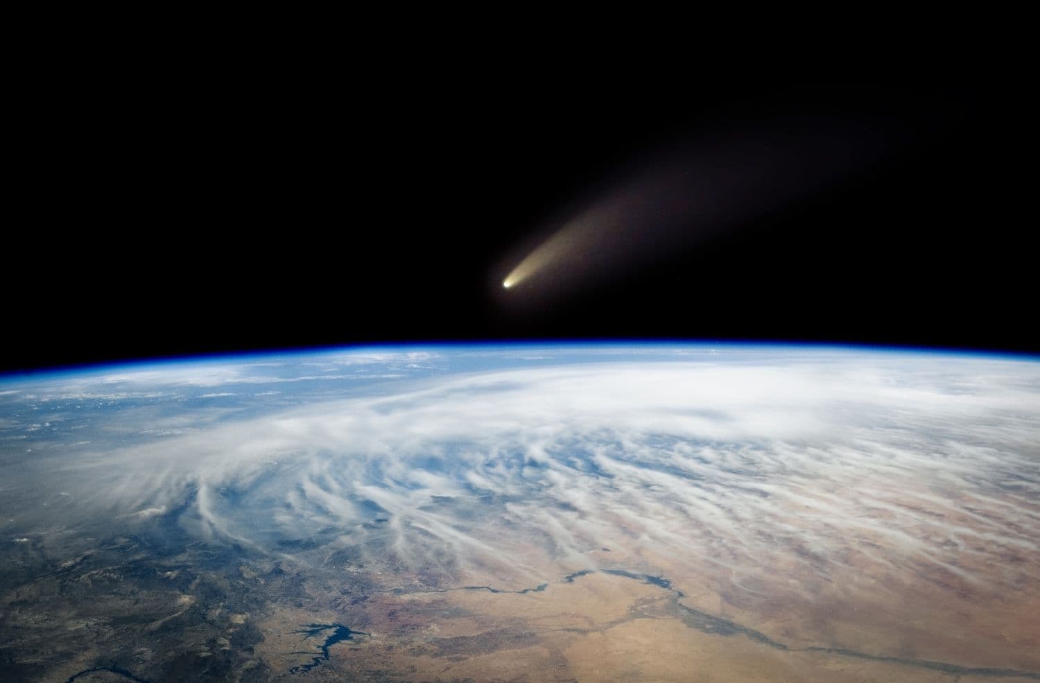 Space rock that struck a New Jersey home carries life's building blocks, feeding debate over DeSci funding and AI astrobiology. (Image: Shutterstock)