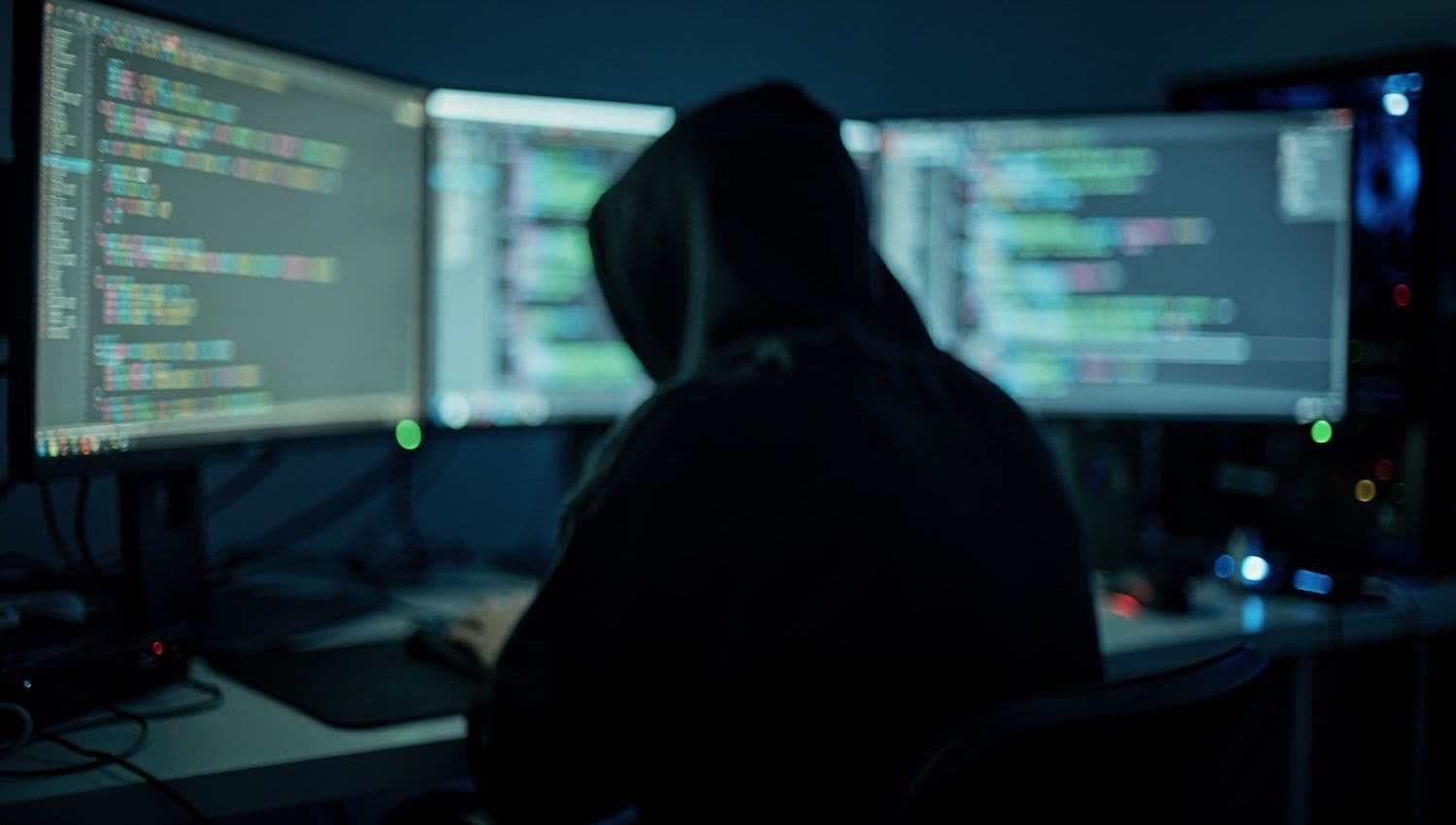 Blockchain forensics link North Korea to most crypto stolen in 2026, after two attacks drained $577 million from DeFi platforms. (Image: Shutterstock)