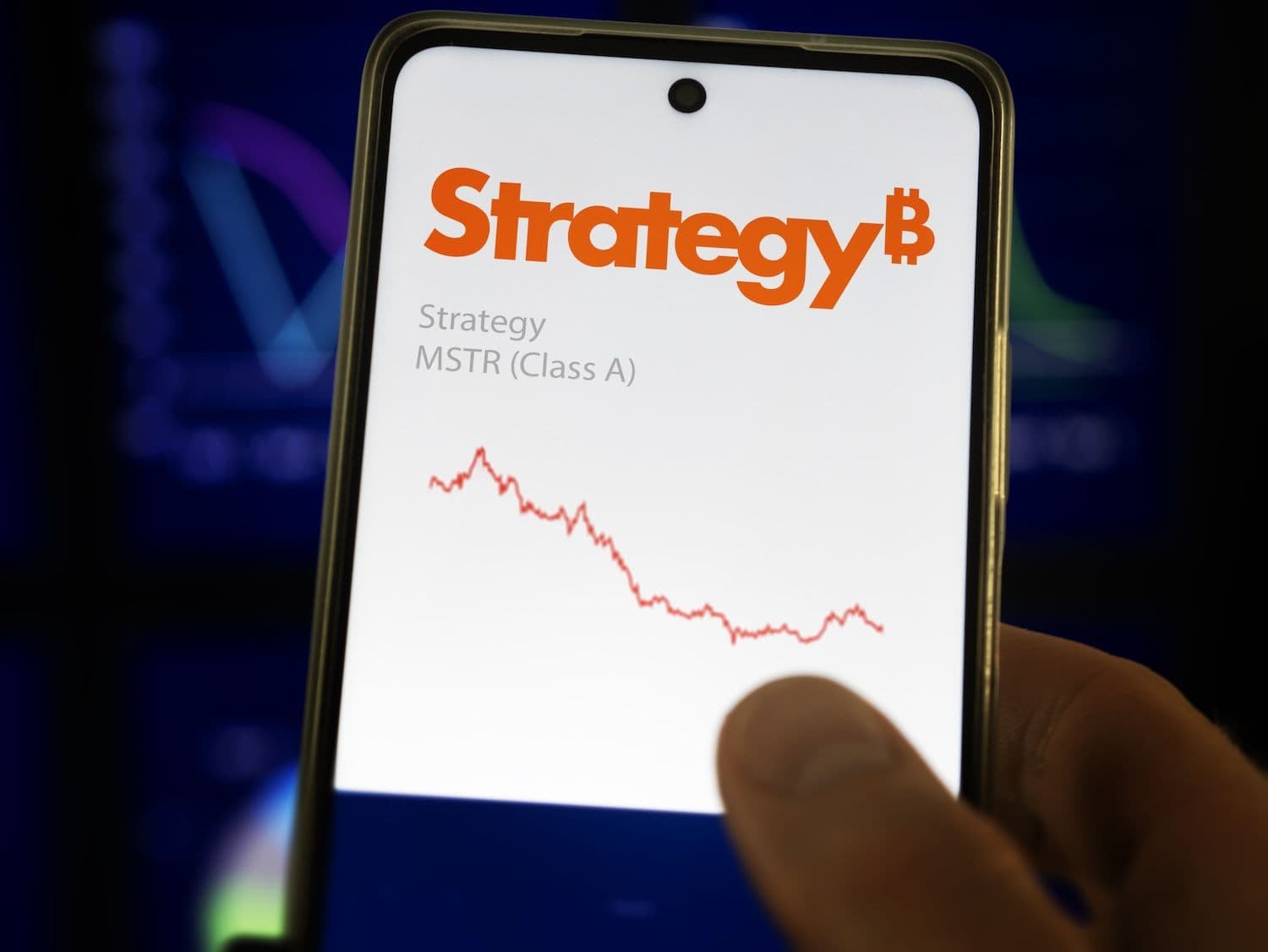 Falling Bitcoin prices drove an $8.22 billion loss at Strategy for the quarter, while its software business kept growing. (Image: Shutterstock)