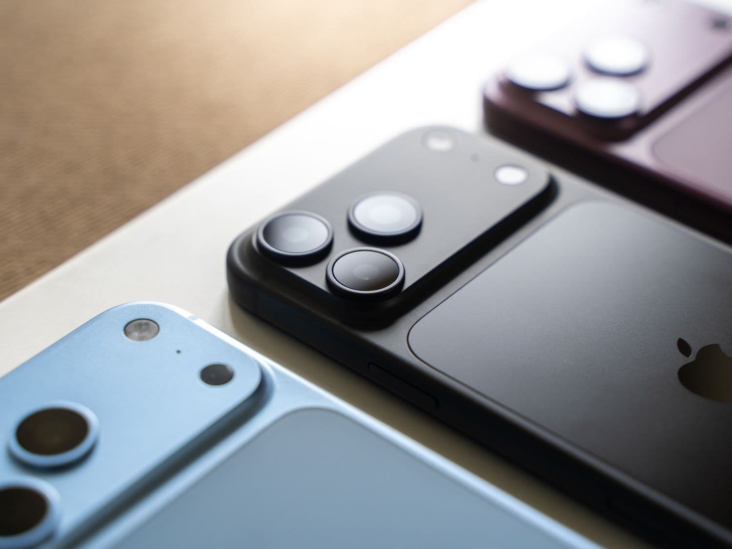 Apple reportedly lifted iPhone 18 Pro Max orders by up to 15% and trimmed iPhone 18 Pro orders, keeping total Pro output flat (Image: Shutterstock)