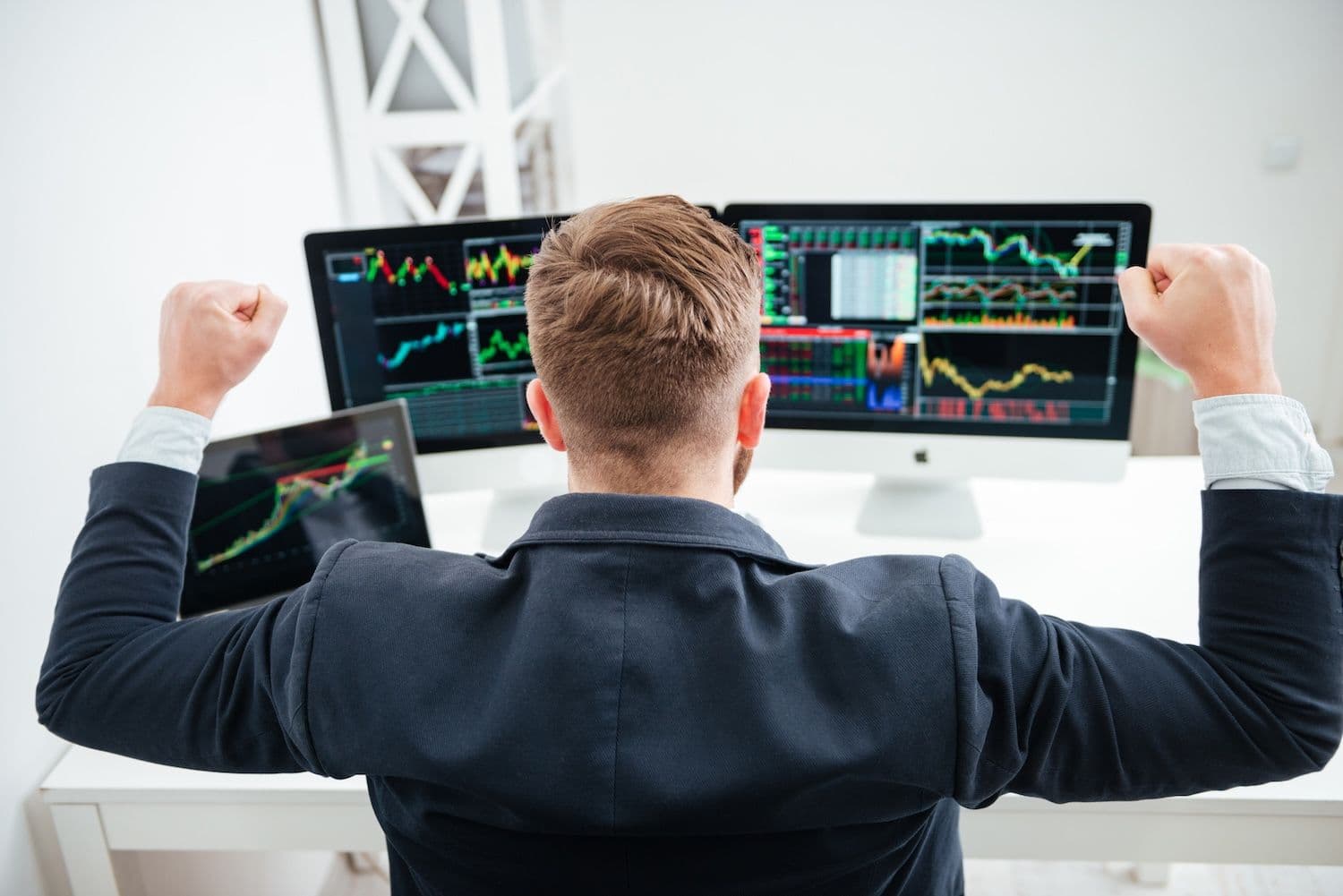 Die 10 wichtigsten Dinge, die Sie vor dem Handel auf einer DEX wissen sollten
