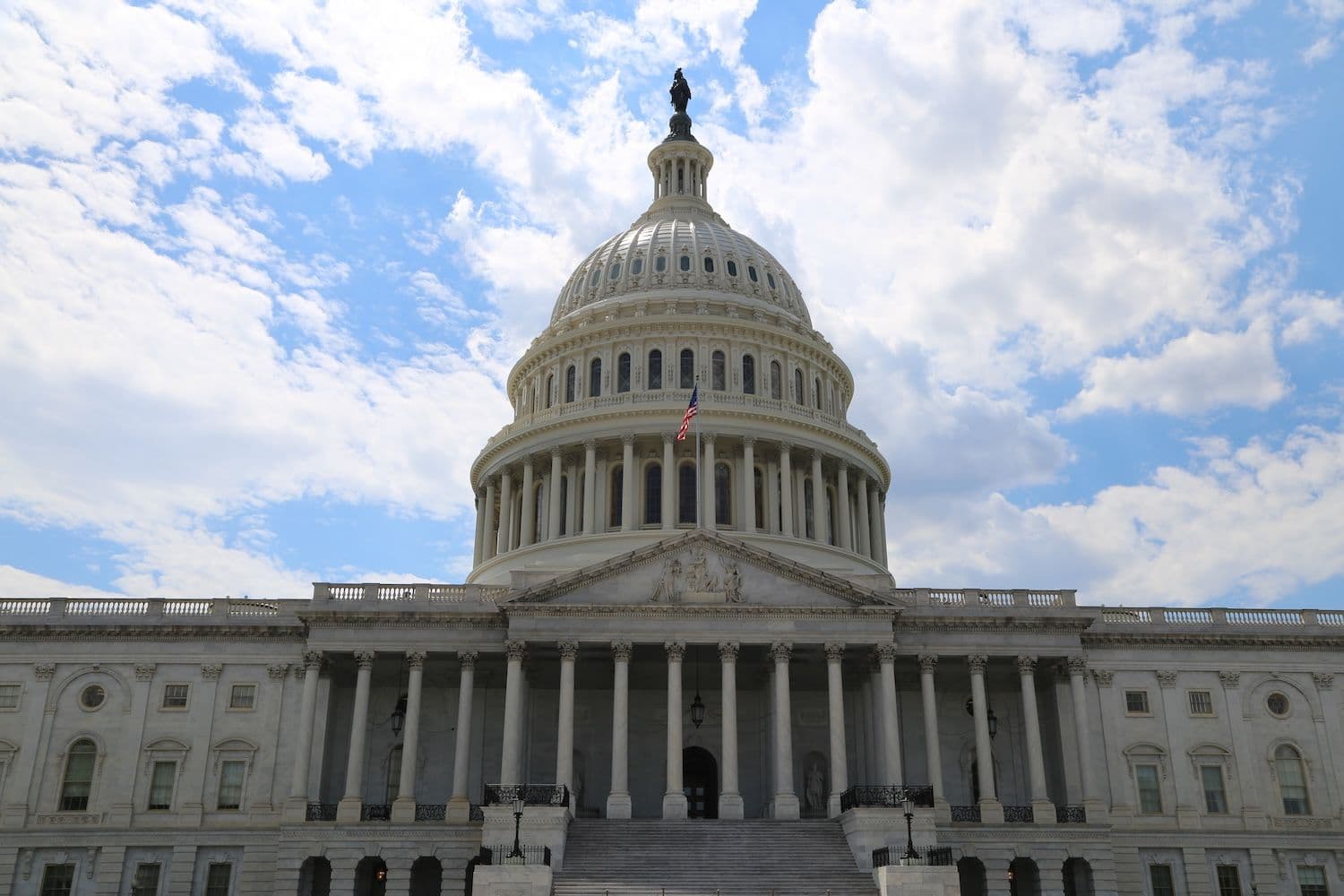 CLARITY Act Hits New Wall As Tillis Signals May Markup Over Yield Deal