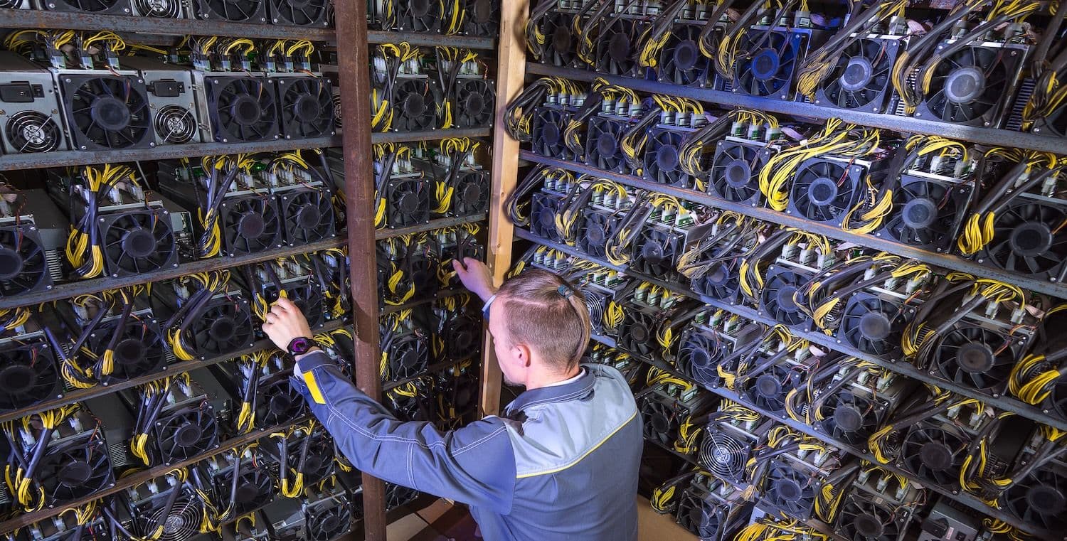 İki Madencilik Havuzu Bitcoin Ağının Hashrate'inin %51'inden Fazlasını  Kontrol Ediyor, Uzmanlar İddia Ediyor
