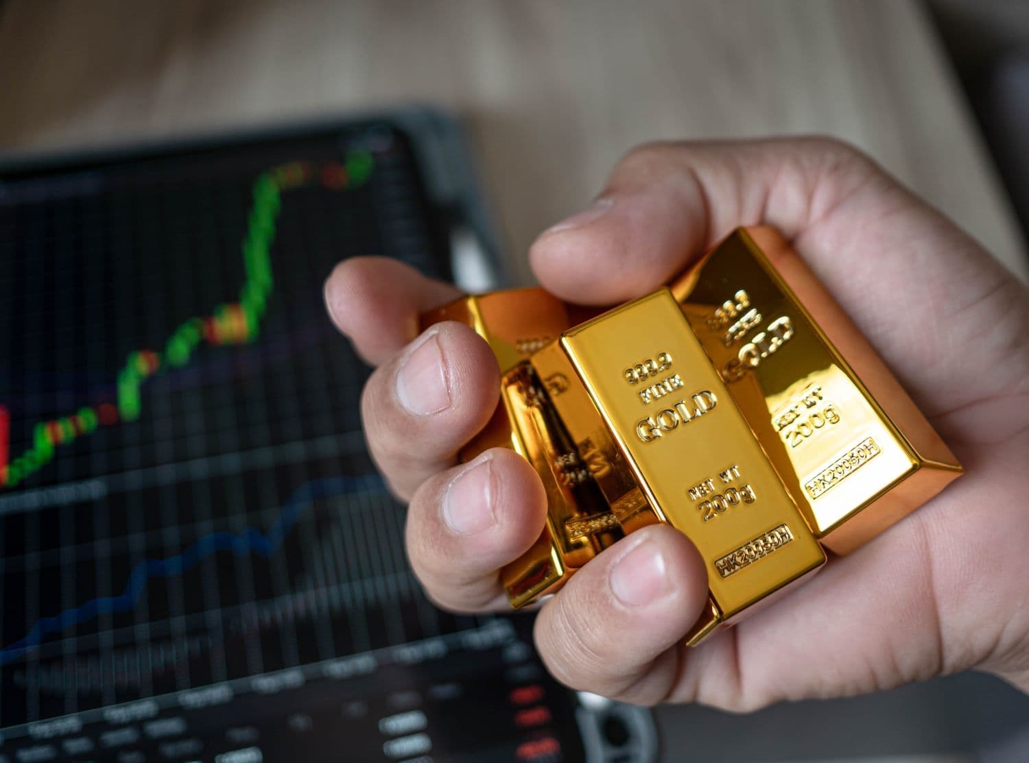 Stablecoins adossés à l'or en 2025 : Comparaison complète de XAUt, PAXG et des tendances du marché de l'or numérique
