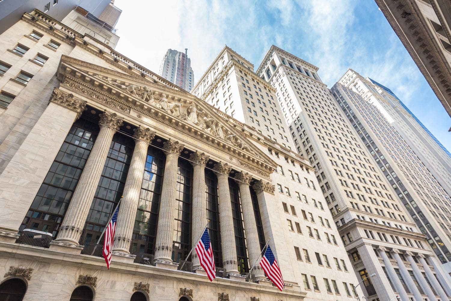 Weekly Global Market Pulse: Tariff Tensions Tangle with Rate Cuts