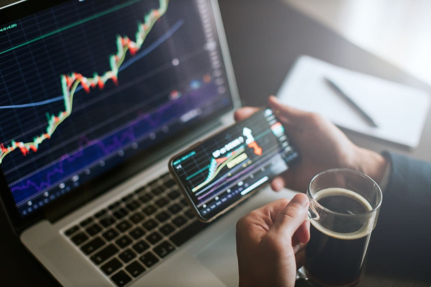 desktop-関税リスクと機関のシフトを理由に-ギャラクシーがビットコインの年末目標を13万ドルに引き下げ