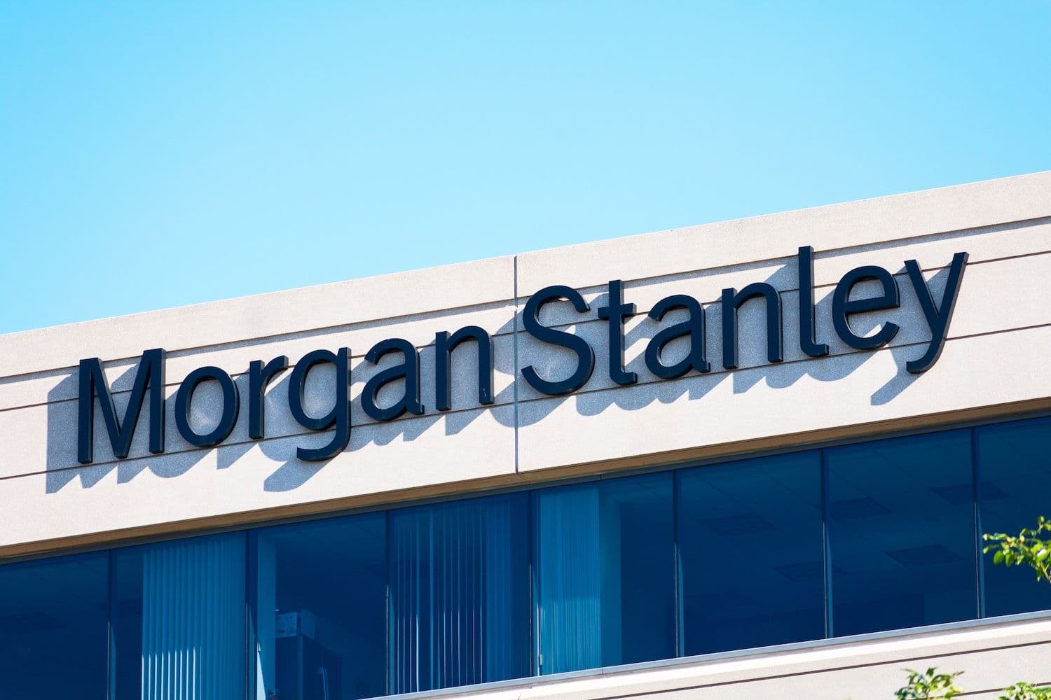 desktop-morgan-stanley-จะใช้-bitcoin-etf-ภายใต้แบรนด์ตัวเอง-จับดีมานด์สถาบันที่ยังไม่ได้รับการตอบสนองได้หรือไม่