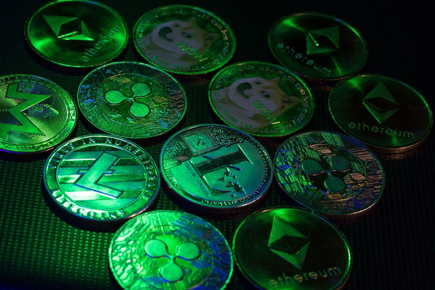 desktop-uzman-ethereum-solana-ve-cardano-2026-i̇çin-sahip-olunması-gereken-altcoinler-listesine-liderlik-ediyor