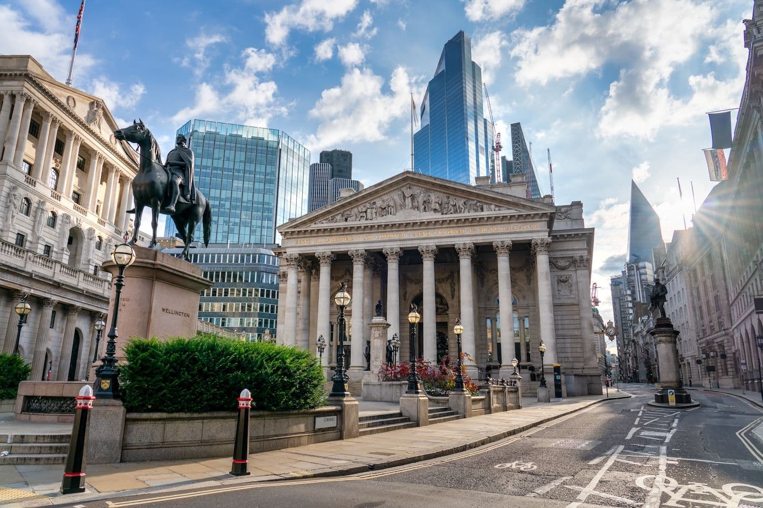 desktop-les-stablecoins-largement-utilisés-doivent-respecter-les-normes-bancaires-déclare-le-régulateur-britannique