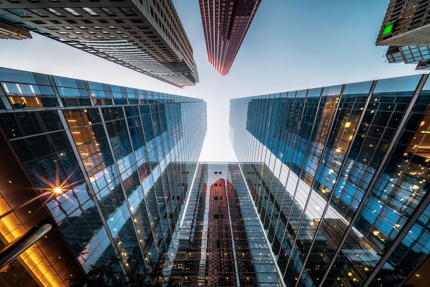 desktop-gigantes-de-wall-street-investem-mais-de-9-bilhões-em-ether-apesar-da-dominância-do-bitcoin